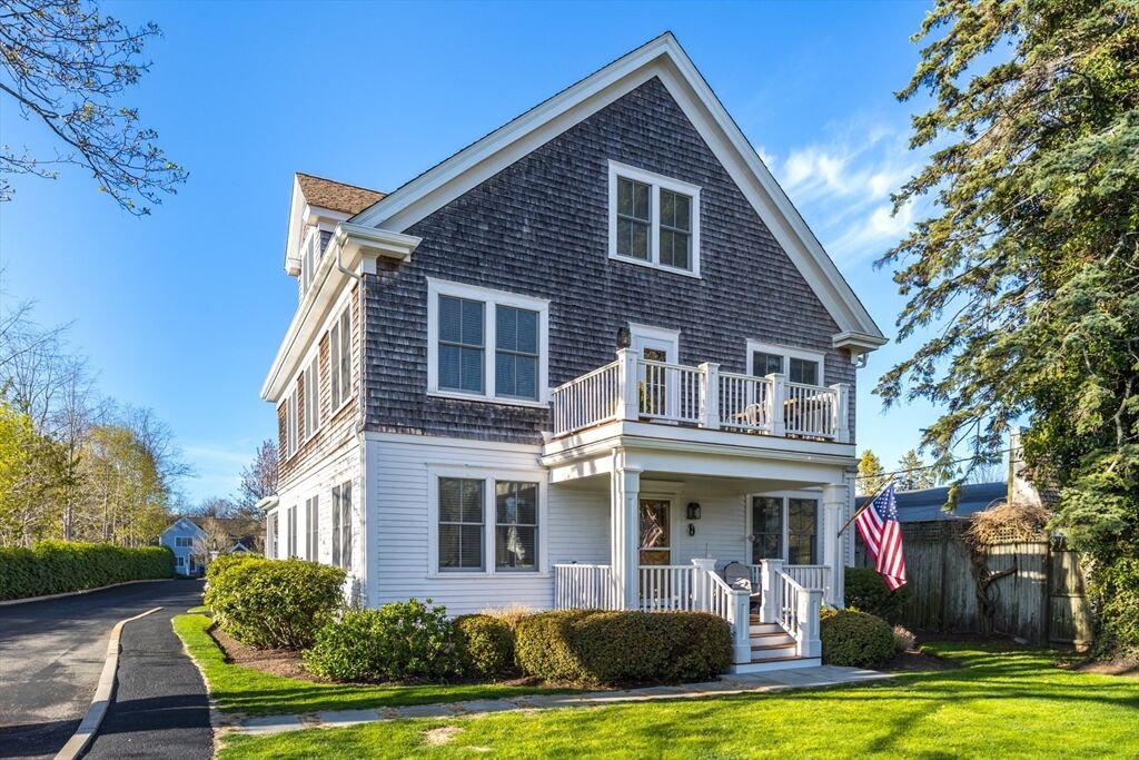 Property Photo:  480 Main St 1  MA 02540 
