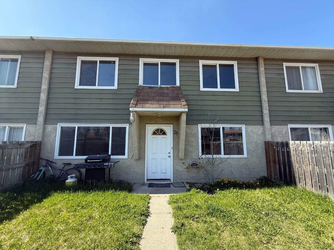 101 Mill Street 25  Hinton AB T7V 1T3 photo