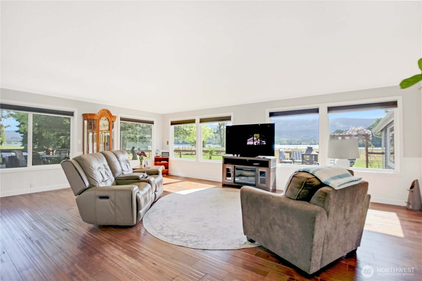 Property Photo: 47 W Sunny Sands Road WA 98612