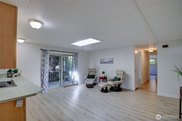 Property Photo: 815 124th Street SW 94 WA 98204
