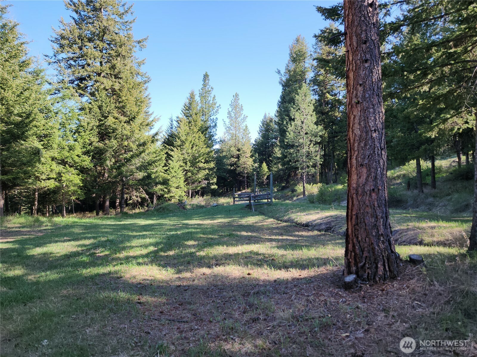 Property Photo:  51  Trapline Loop Road  WA 98844 