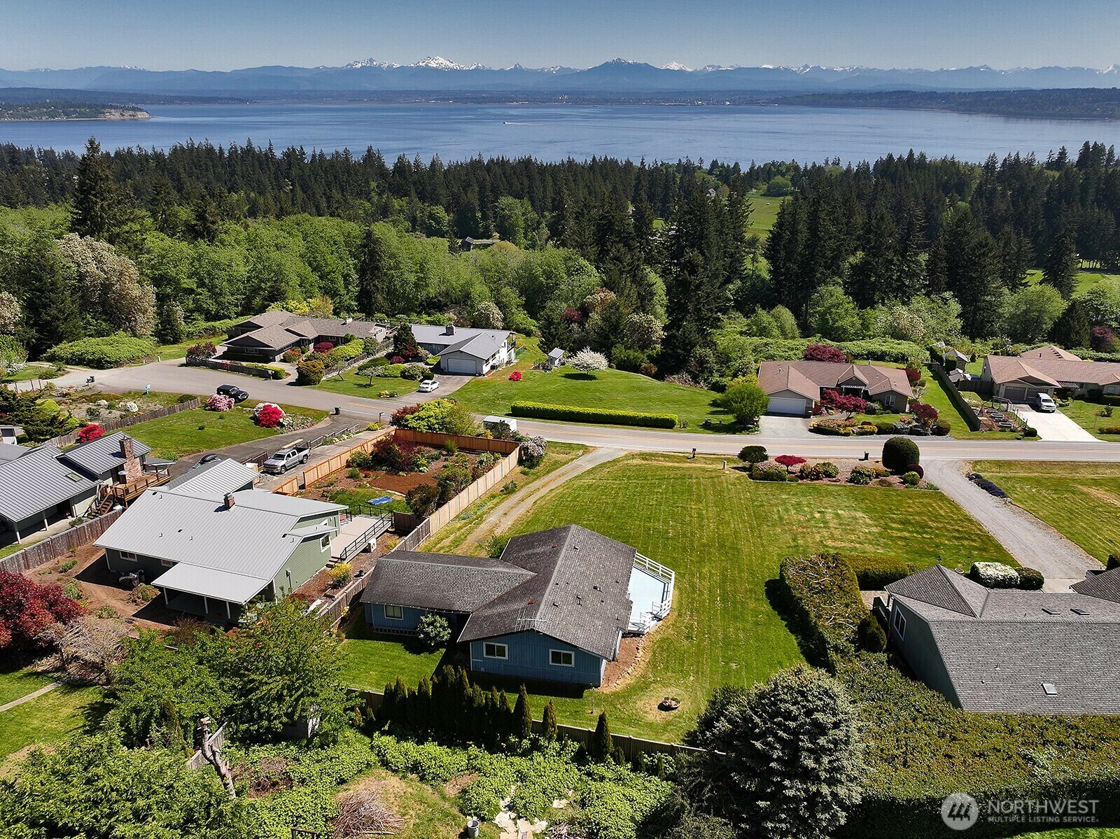 Property Photo: 4515 Hilltop Drive WA 98236