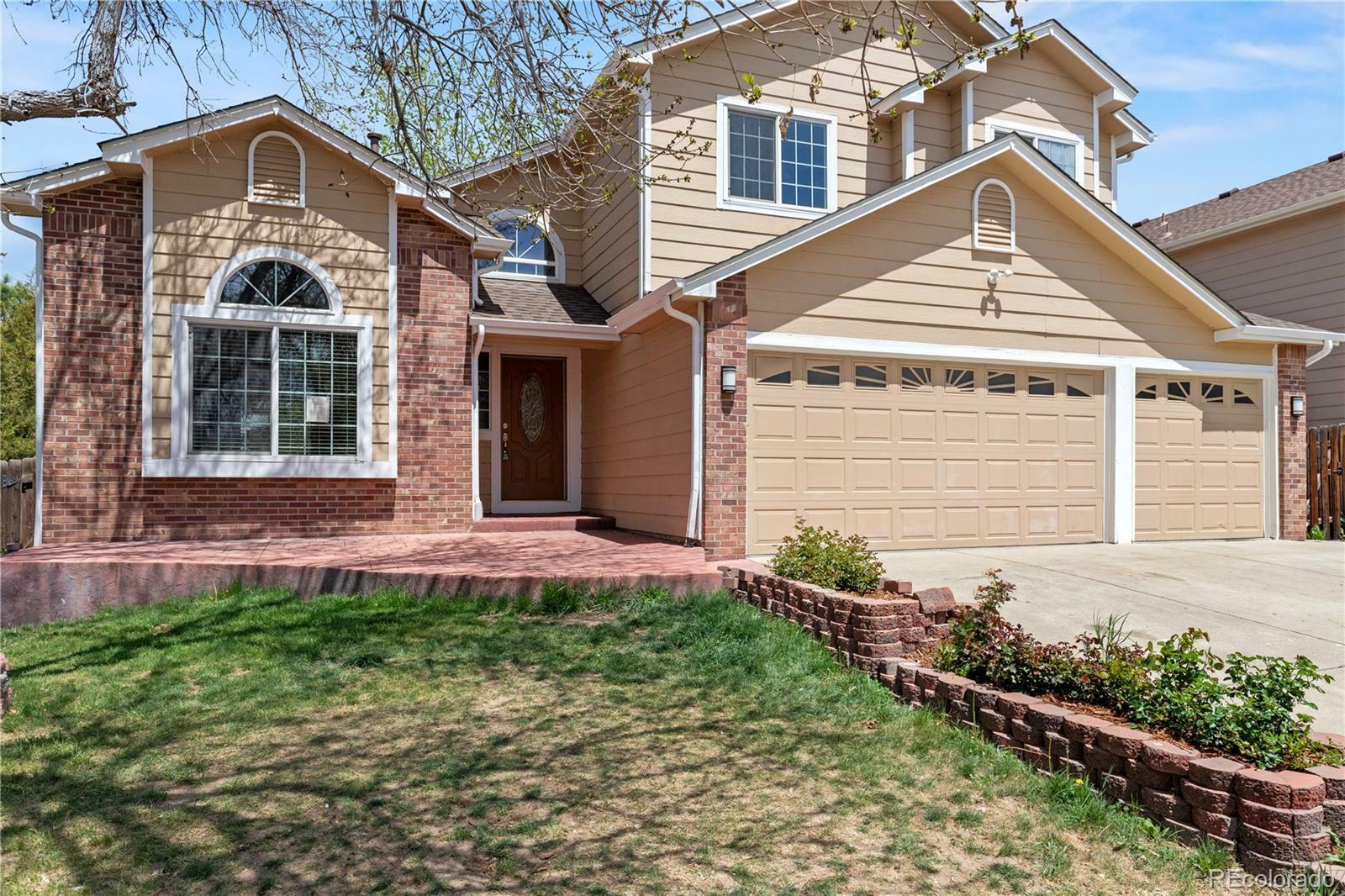 Property Photo: 17519 E Caspian Place CO 80013
