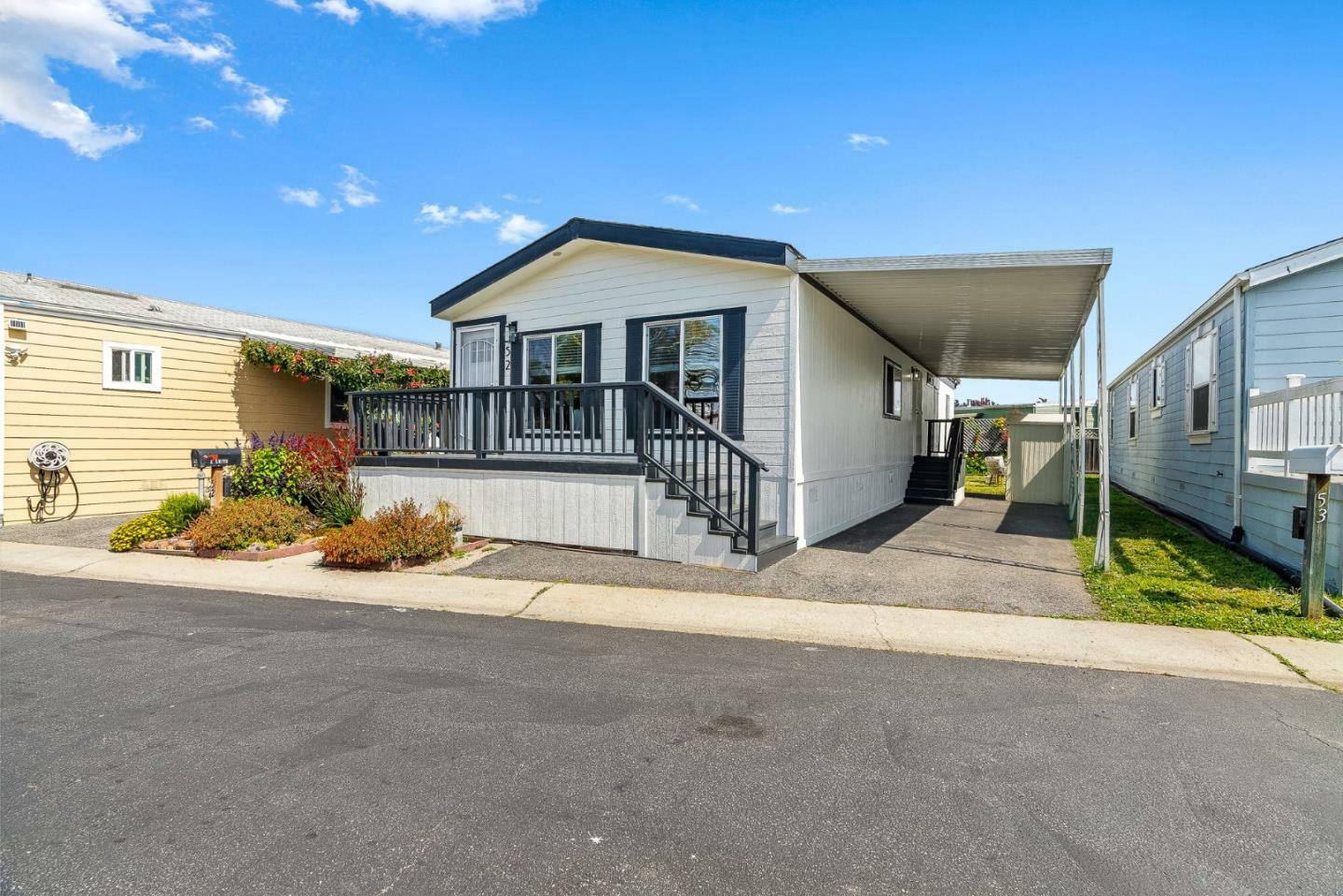 Property Photo: 1040 38th Avenue 52 CA 95062