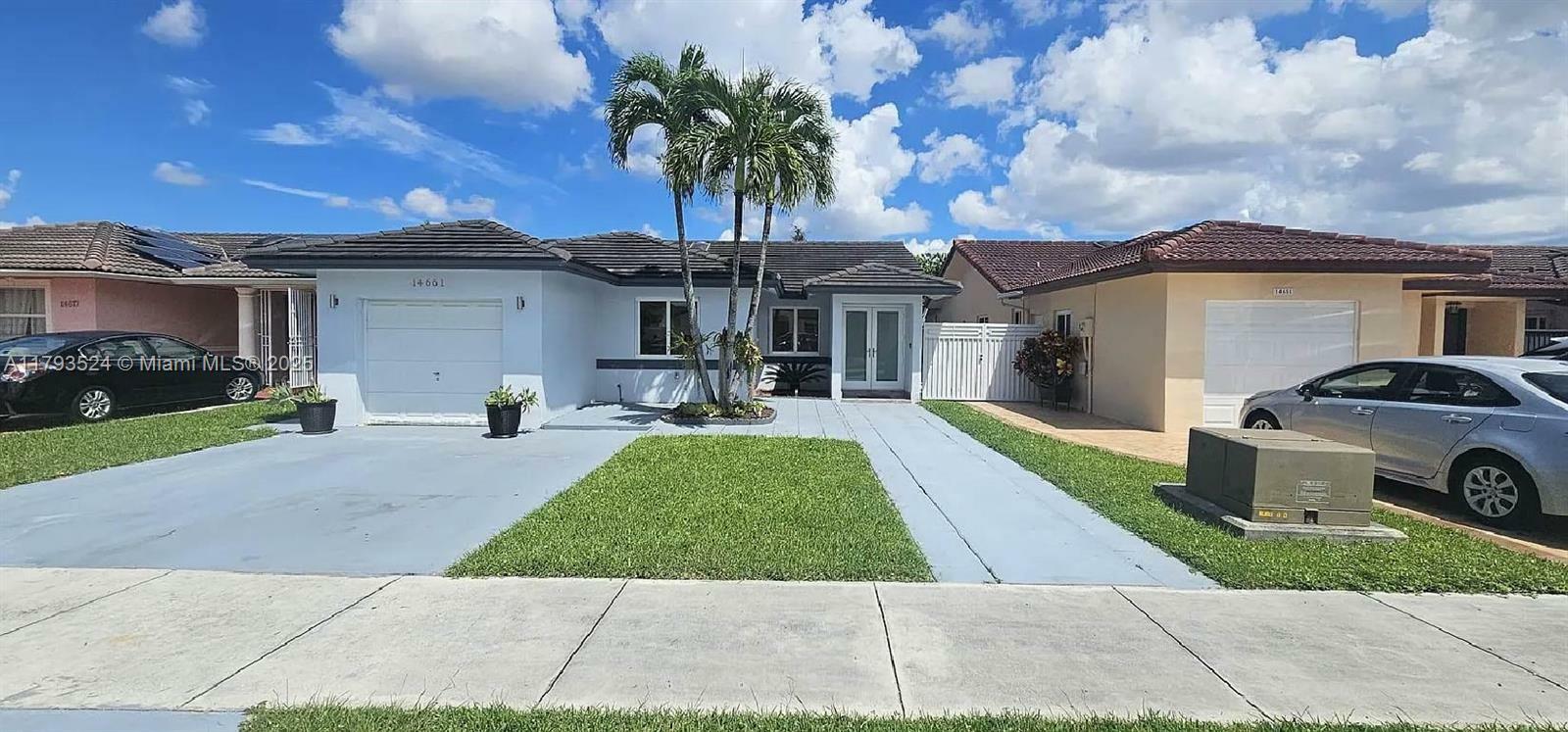 Property Photo: 14661 SW 50th St FL 33175