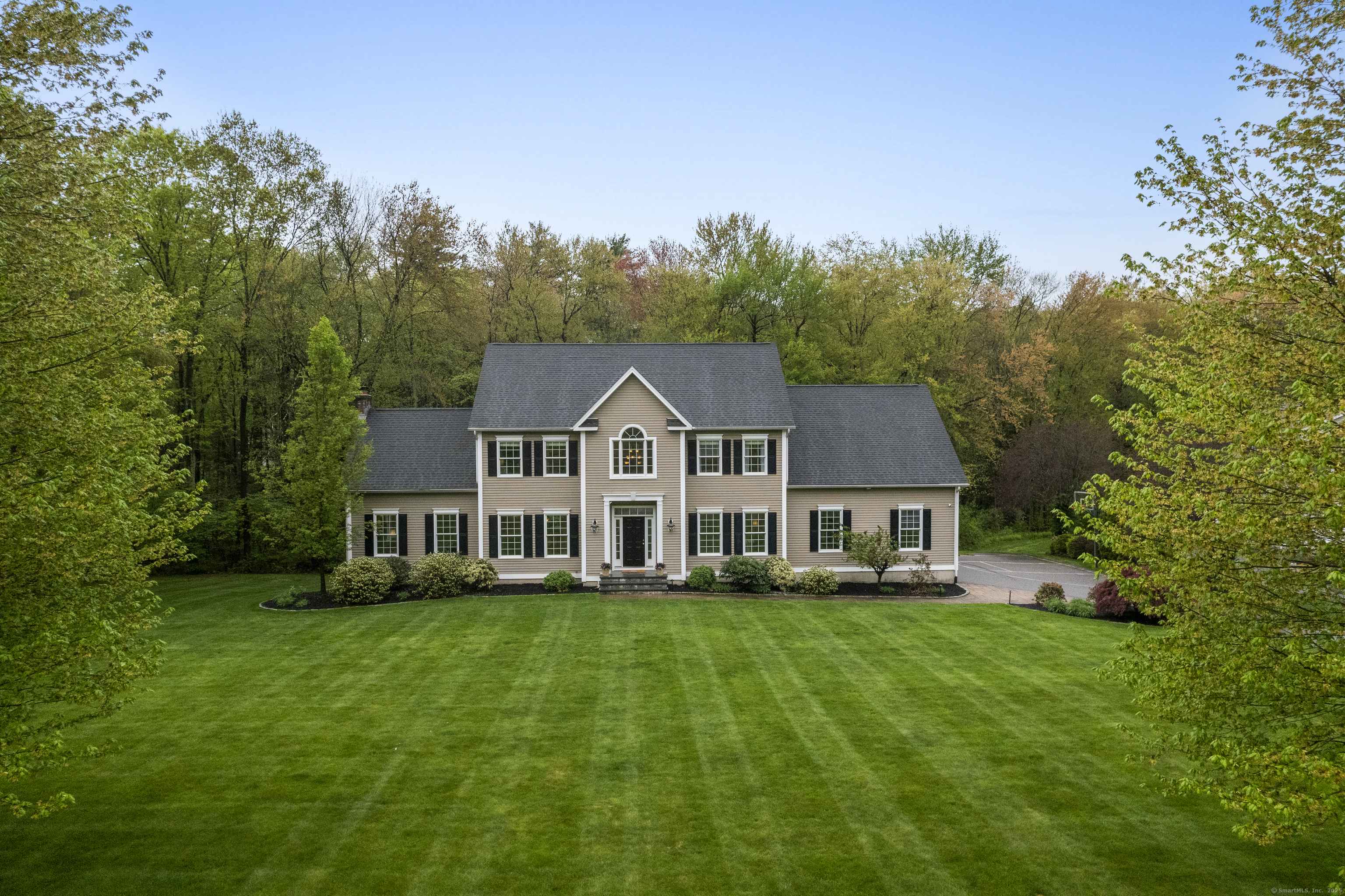 Property Photo: 77 Kelsey Lane CT 06033