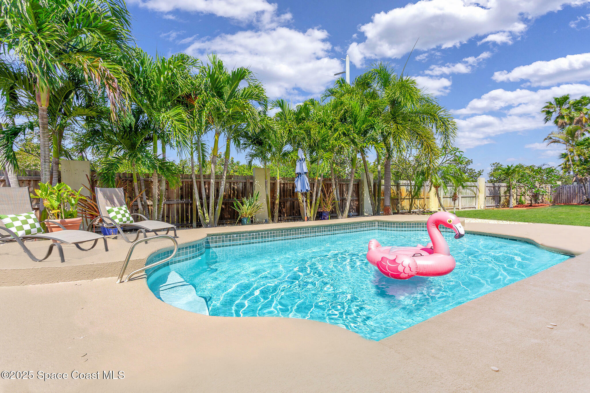 Property Photo:  588 Rio Casa Drive N  FL 32903 