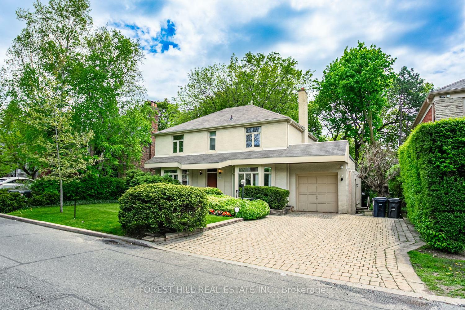 Property Photo: 192 Old Forest Hill Road ON M6C 2G9