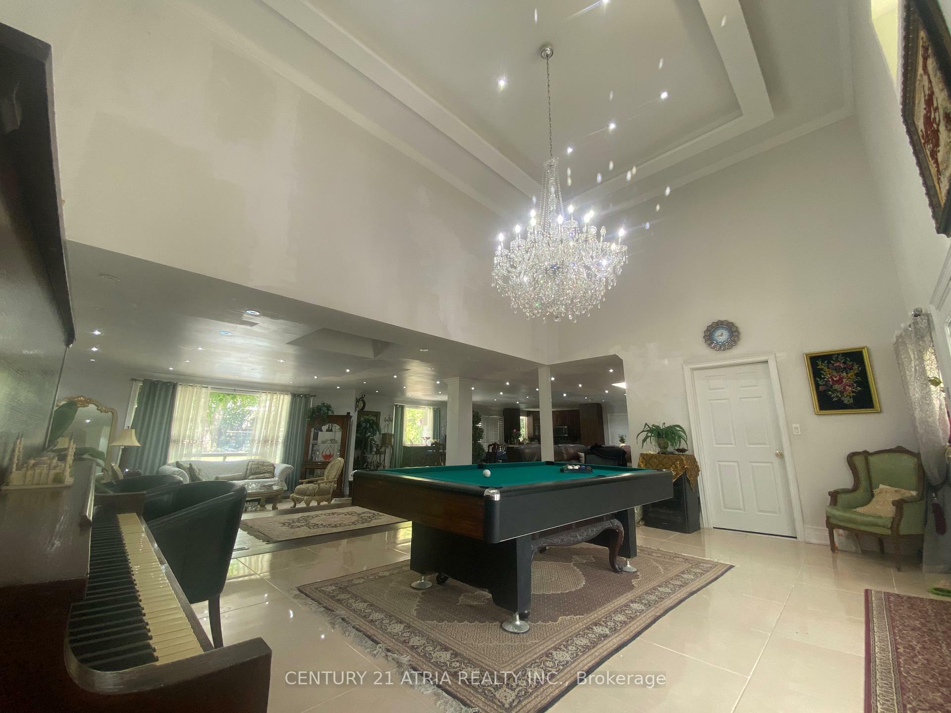 71 Laureleaf Road N  Markham ON L3T 2Y3 photo