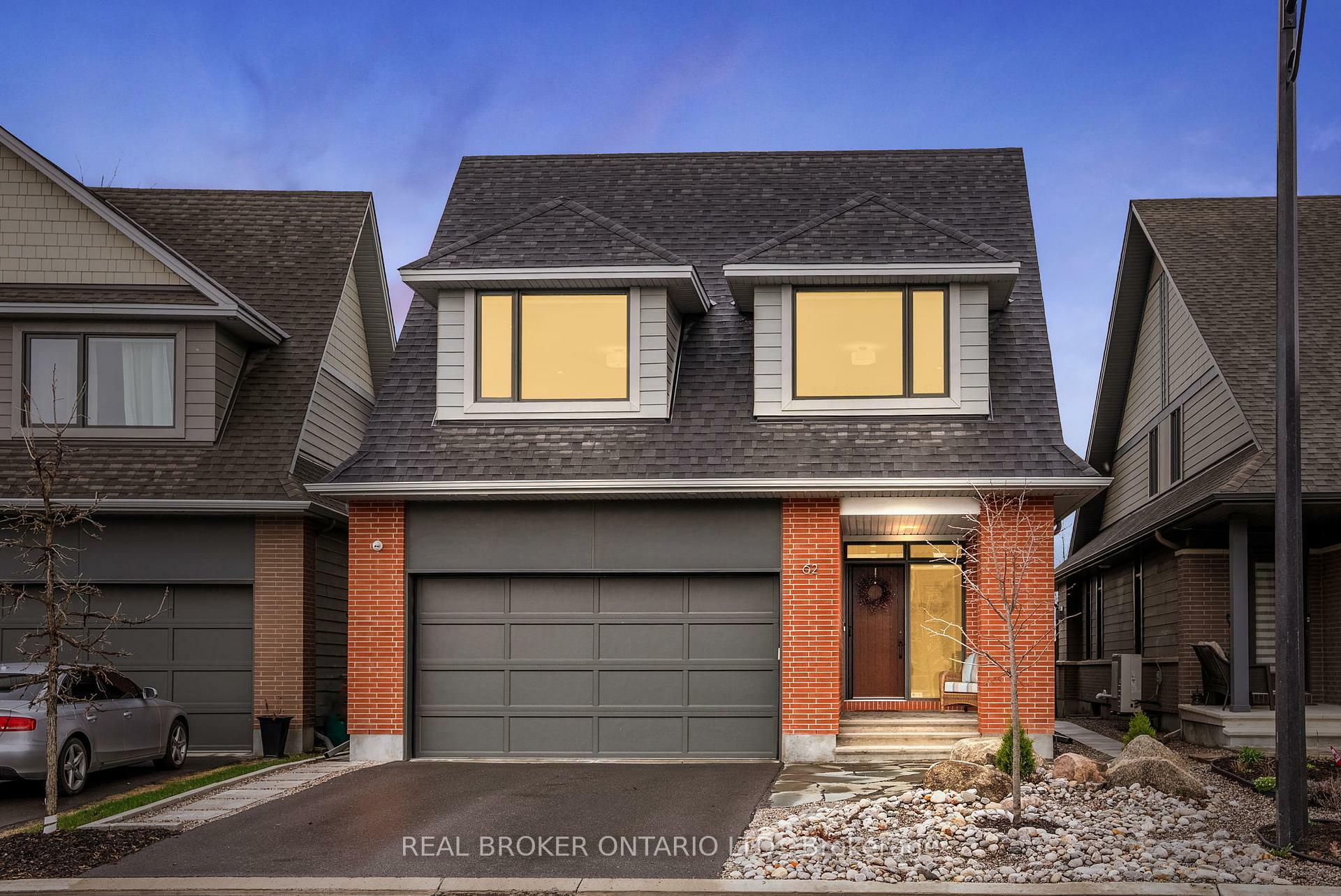 62 Stanhope Court  Barrhaven ON K2J 6S2 photo