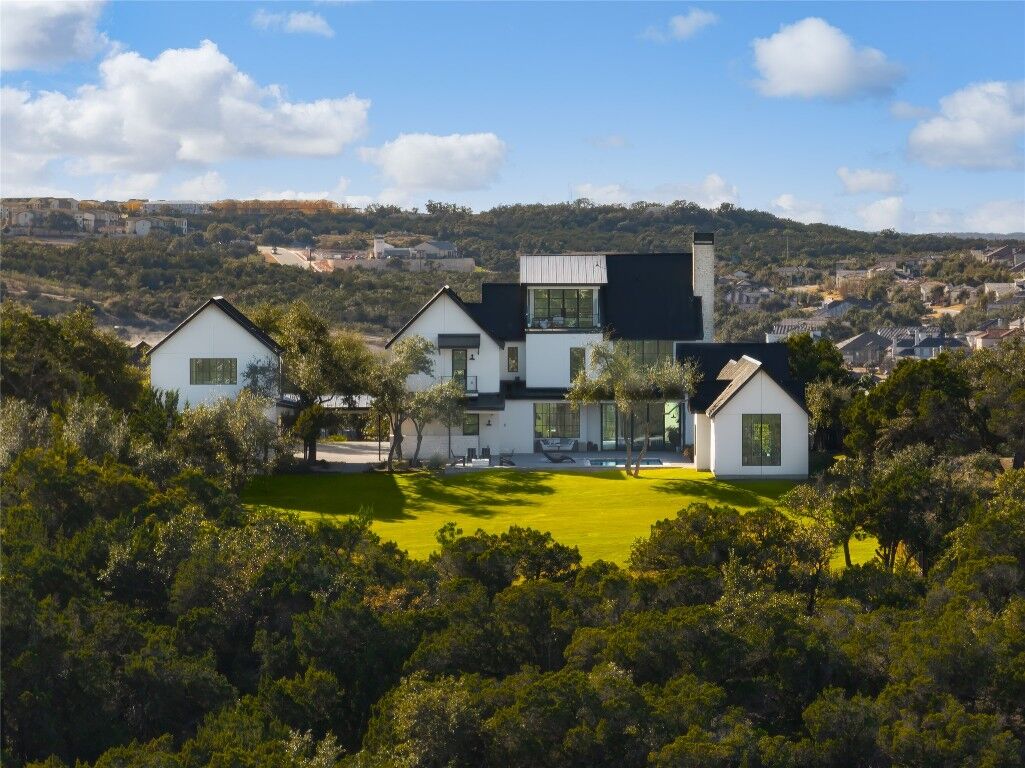 Property Photo: 4405 Hennig Drive TX 78738