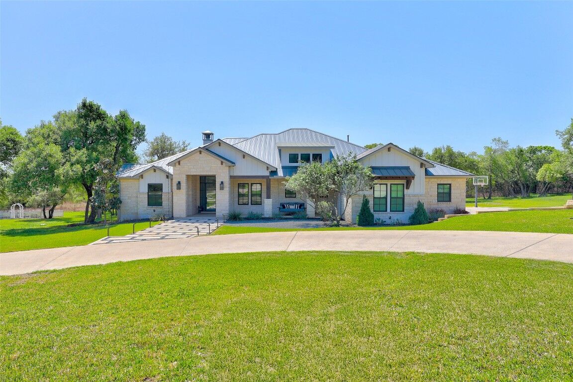 Property Photo:  705 Highland Overlook  TX 78633 