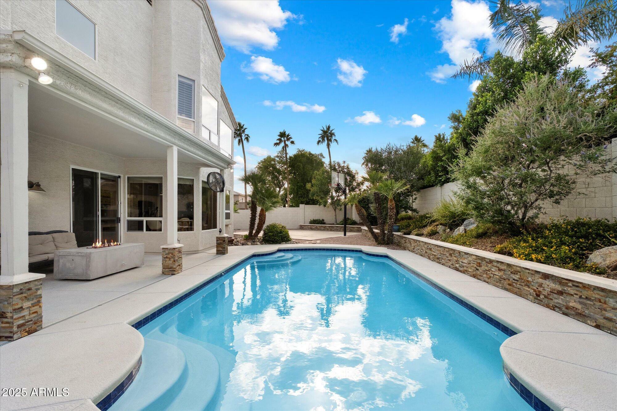 Property Photo: 5402 E Helena Drive AZ 85254