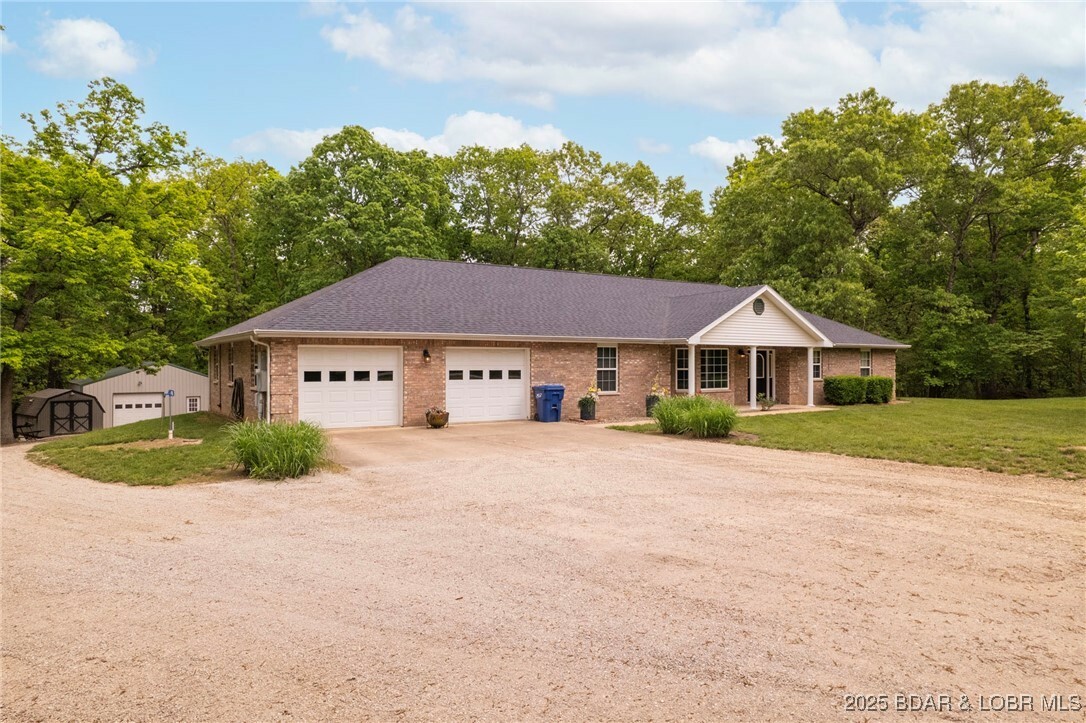 18 Welsh Road  Lake Ozark MO 65049 photo