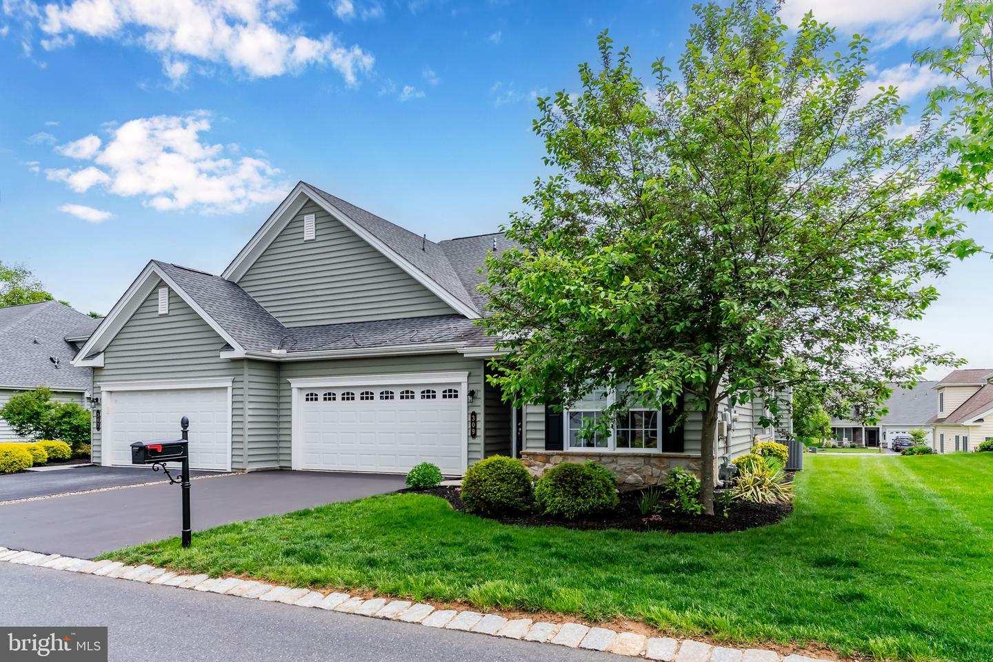 Property Photo: 309 Valor Drive PA 17050