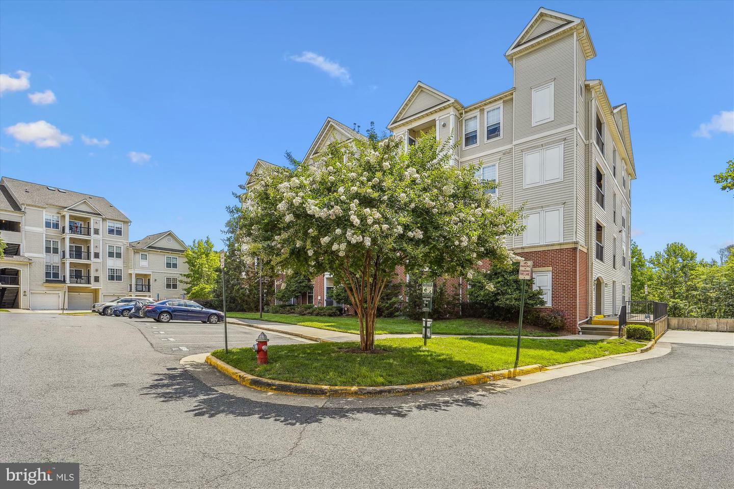 Property Photo: 11350 Aristotle Drive 7-202 VA 22030