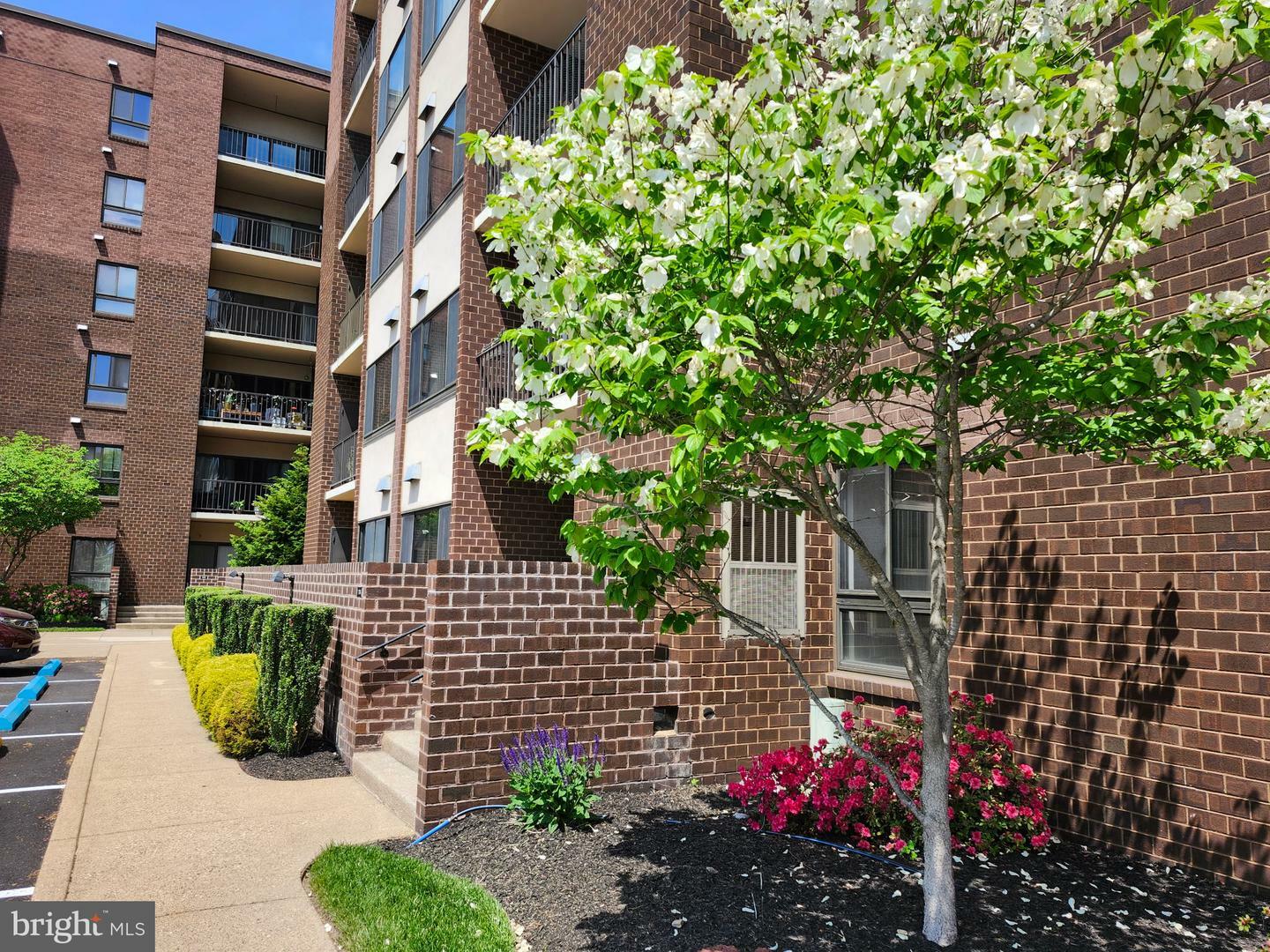 Property Photo: 5100 Convent Lane 114 PA 19114