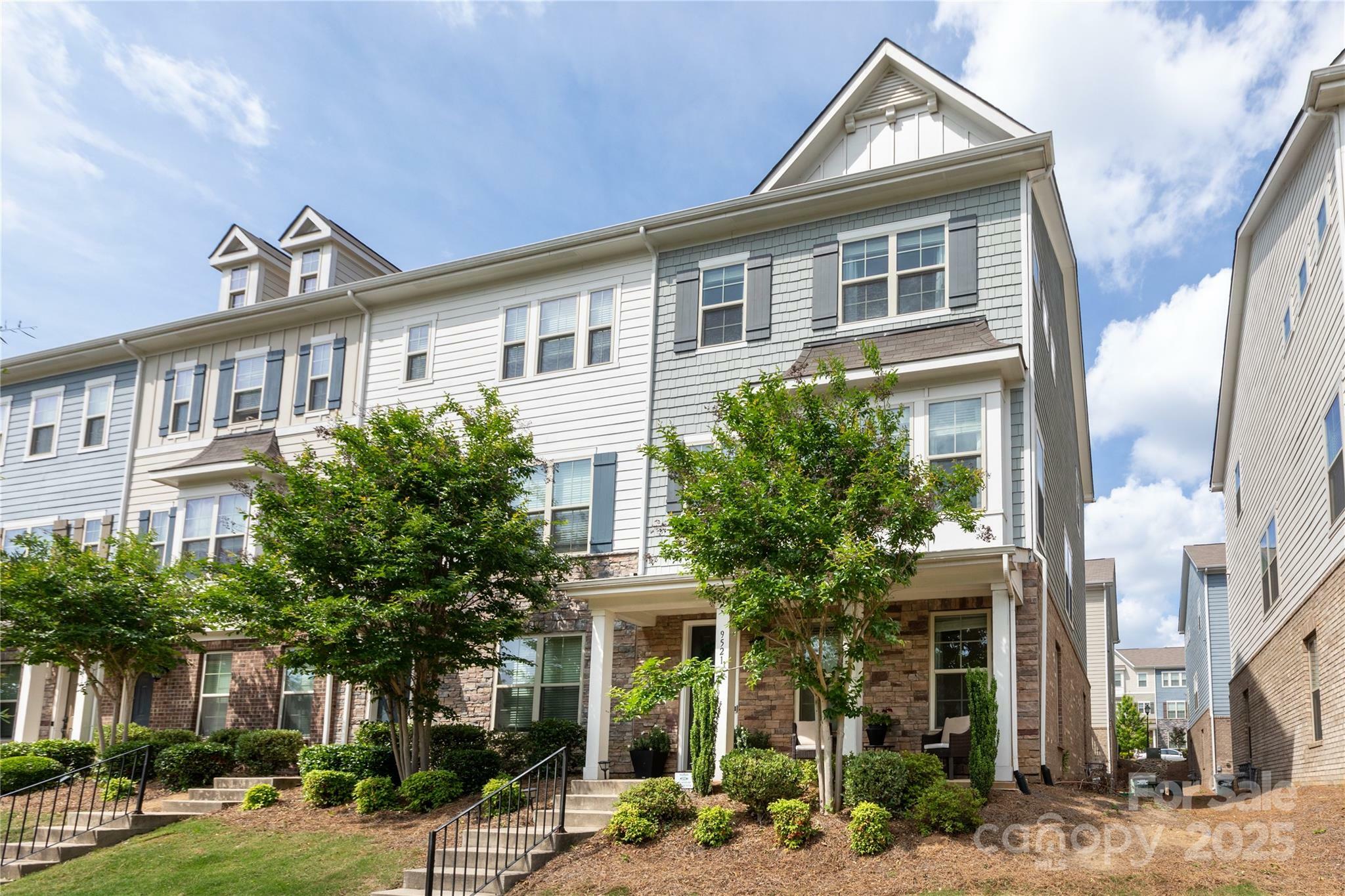 Property Photo: 9521 Ainslie Downs Street NC 28273