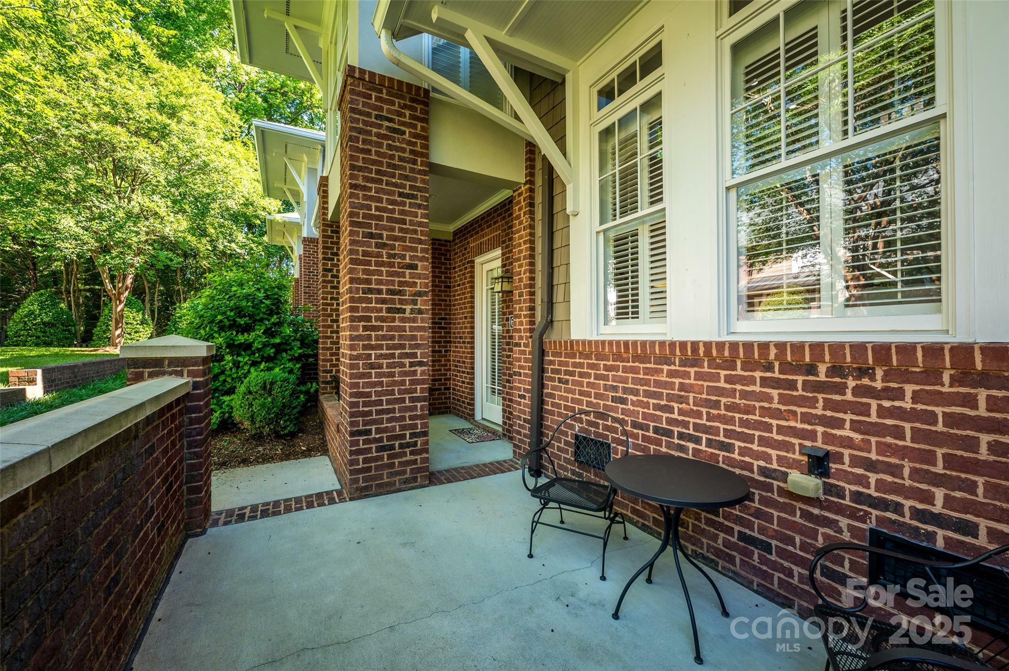Property Photo: 6312 Mission Place NC 28210