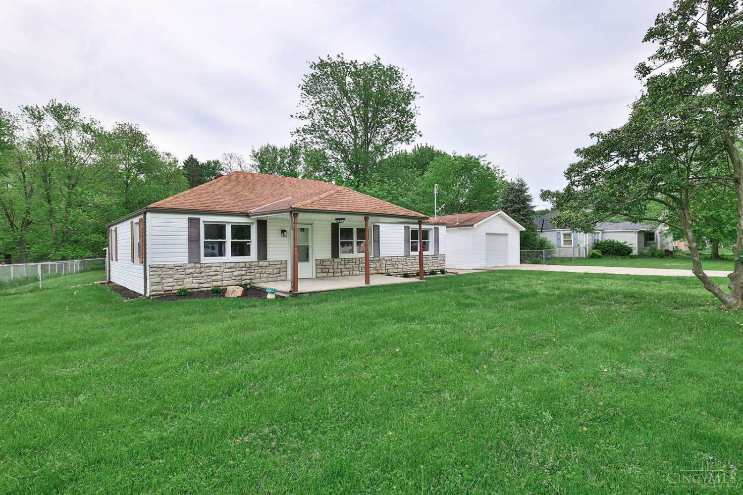 Property Photo: 3914 Dieckman Lane OH 45245