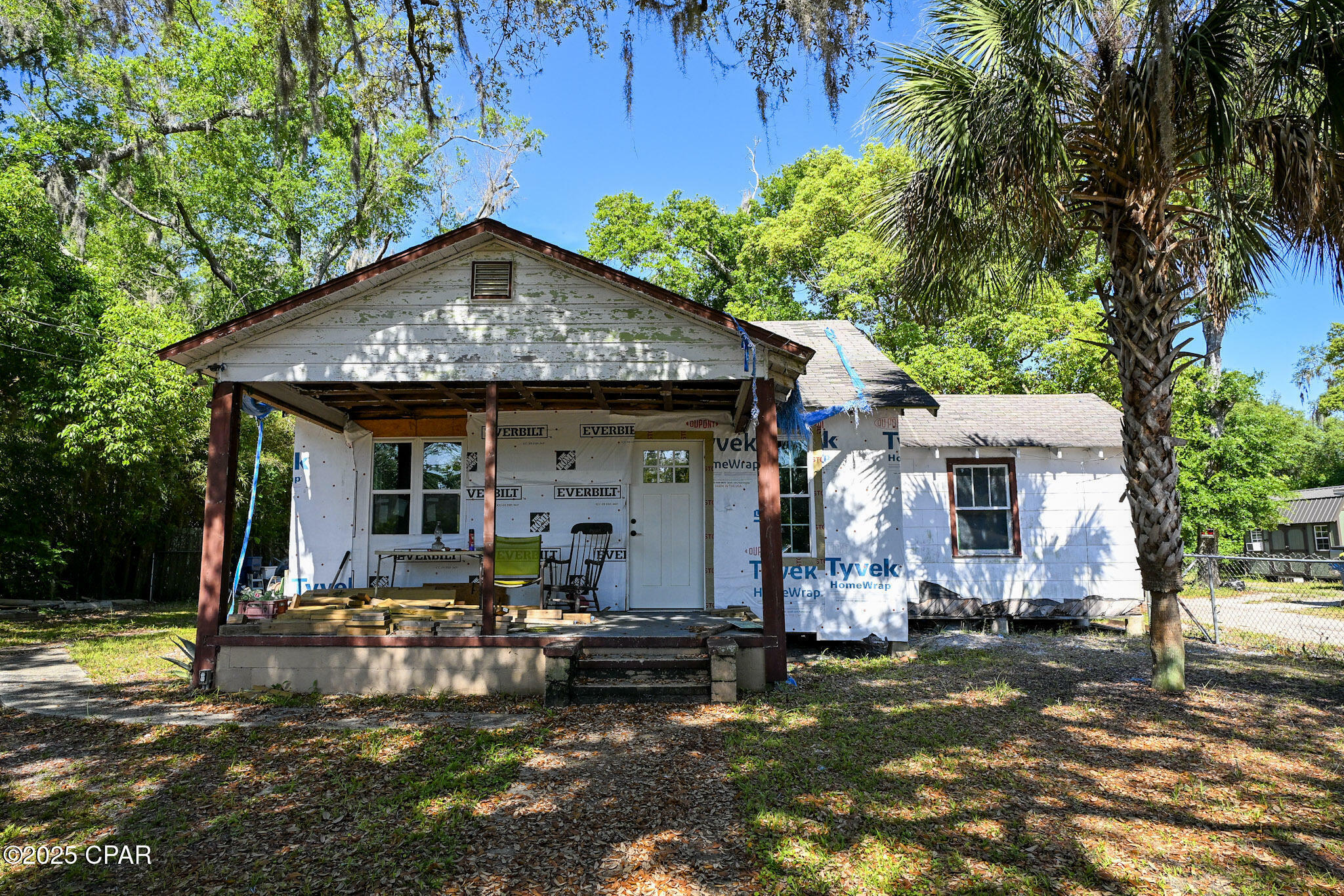 Property Photo: 1819 Grant Avenue FL 32405
