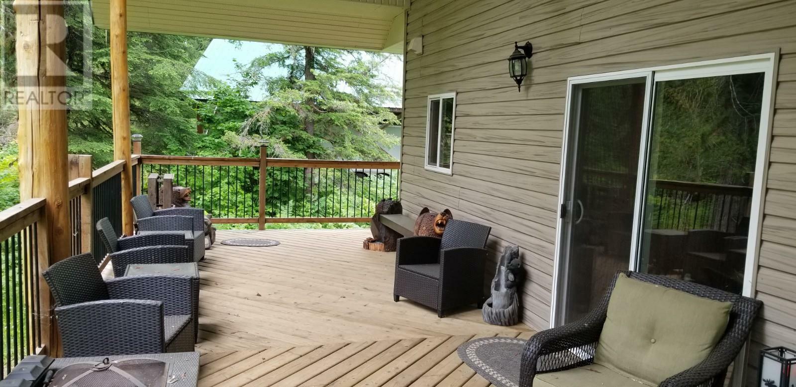 Property Photo: 1625 Acorn Road BC V0E 2V2