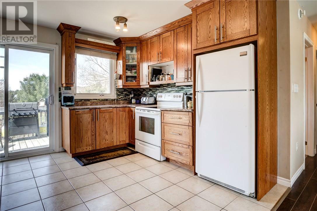 Property Photo: 5 Main N ON P0M 2G0