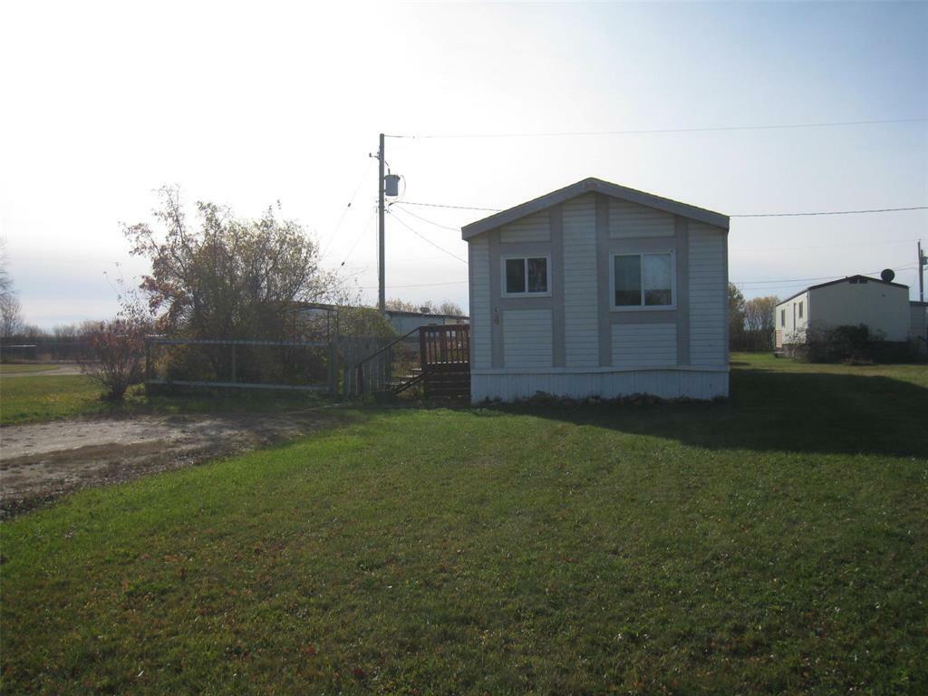 Photo de la propriété: 1545 Main Street MB R0L 1Z0