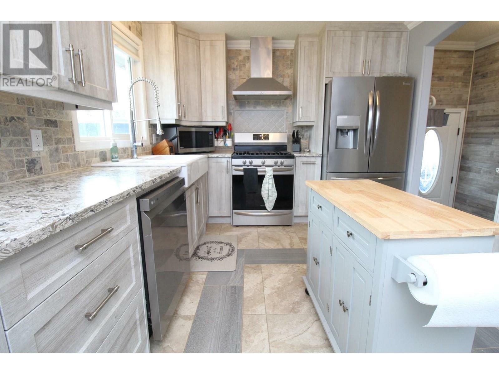 Property Photo: 336 Crooked River Crescent BC V0J 2C0