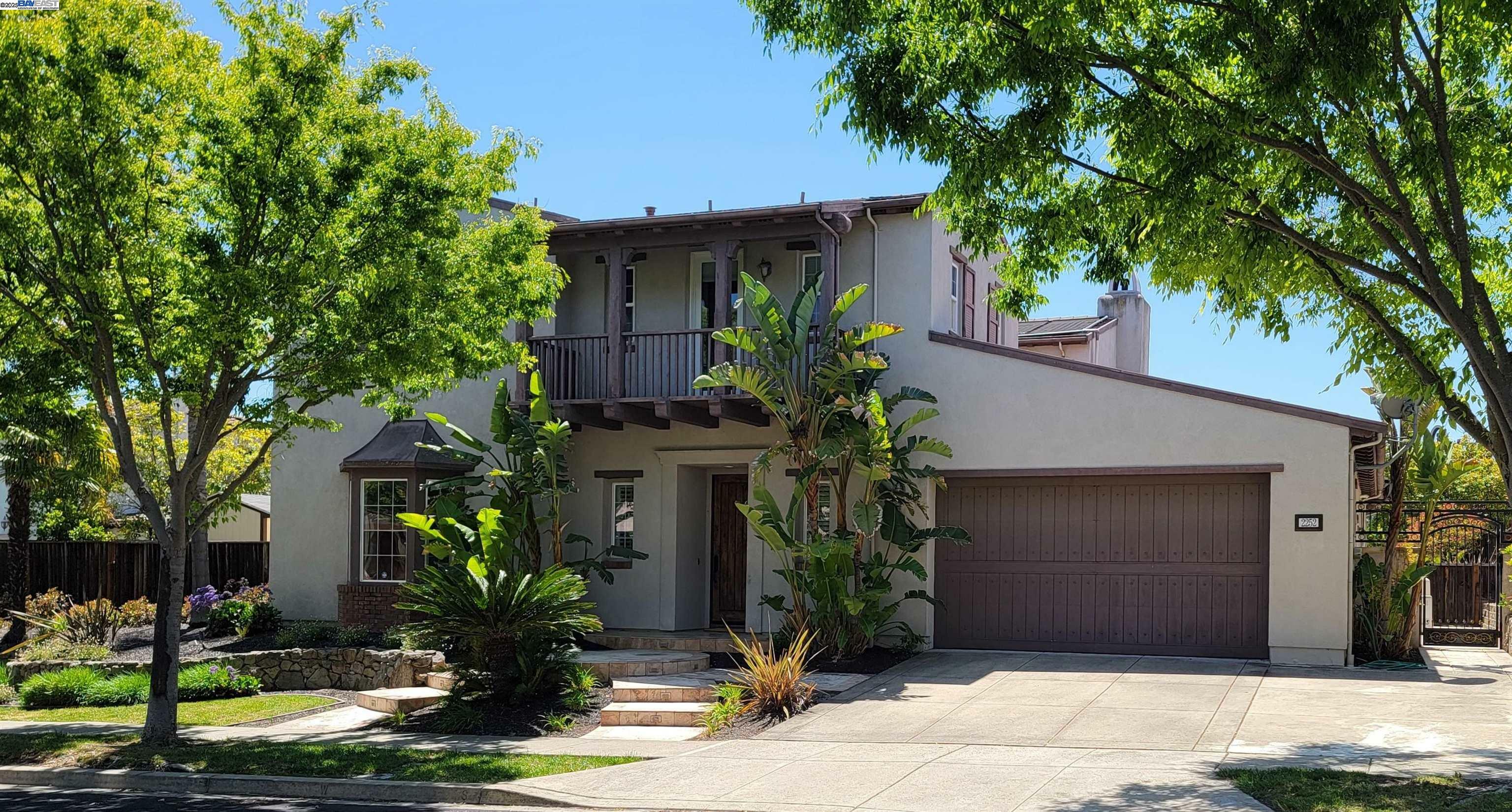 Property Photo: 2252 Britannia Dr CA 94582