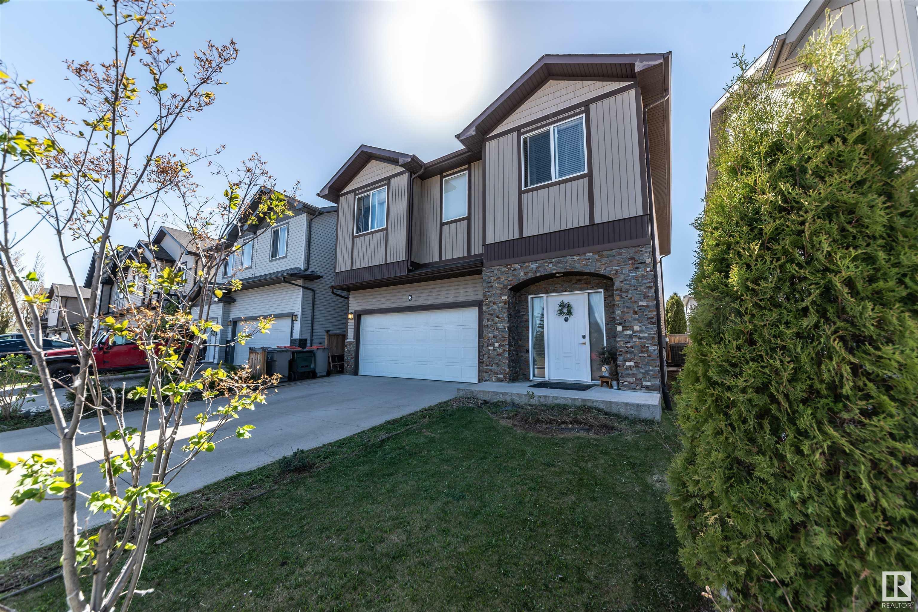 Property Photo: 6 Meridian Close AB T7Z 0B4