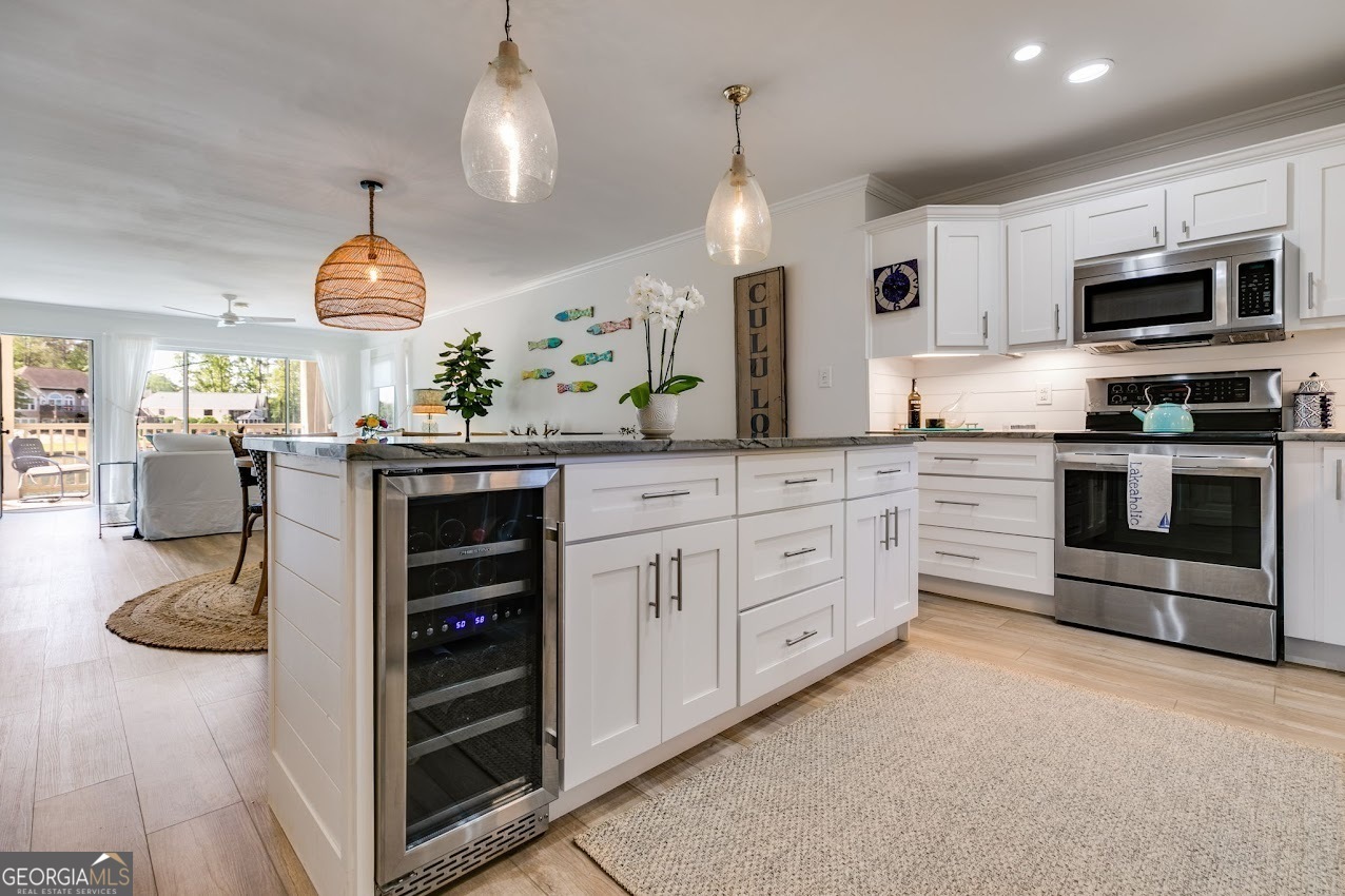 Property Photo: 705 Berry Court GA 30180