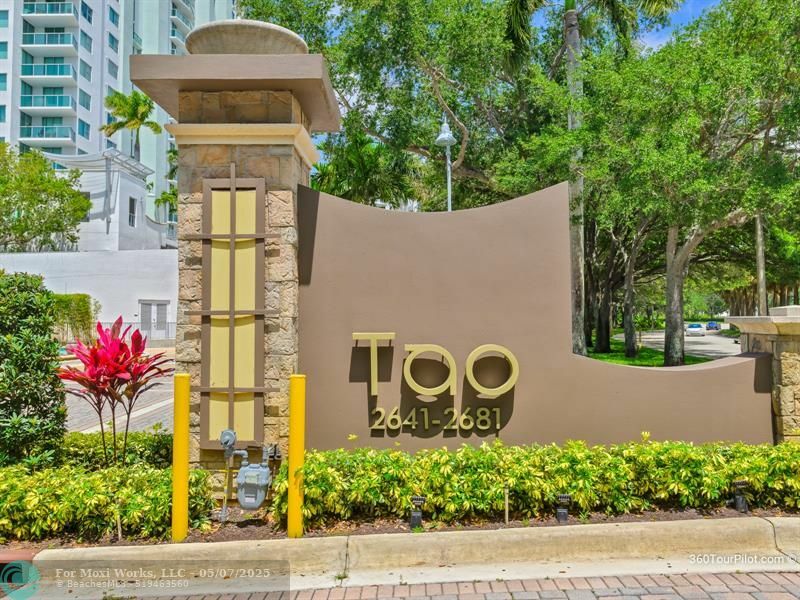 2681 N Flamingo Rd 1904S  Sunrise FL 33323 photo