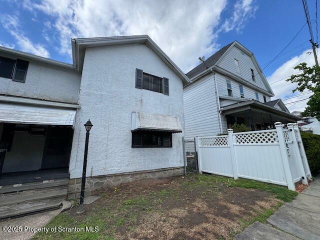 Property Photo: 949 Taylor Avenue PA 18510