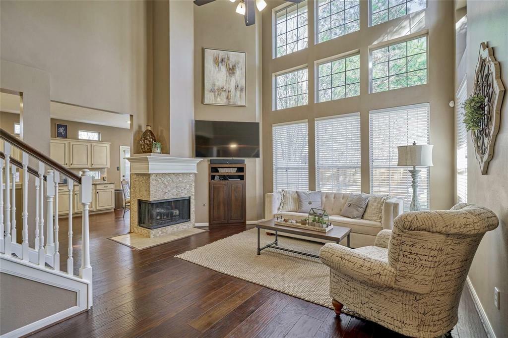 70 Harvest Wind Place  The Woodlands TX 77382 photo