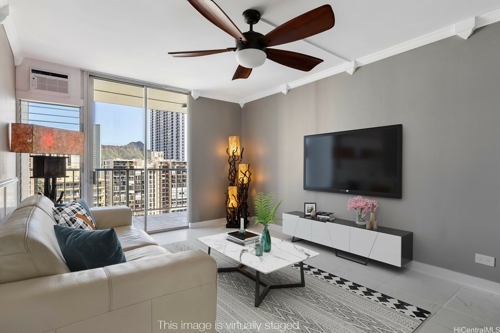 2452 Tusitala Street 1610  Honolulu HI 96815 photo