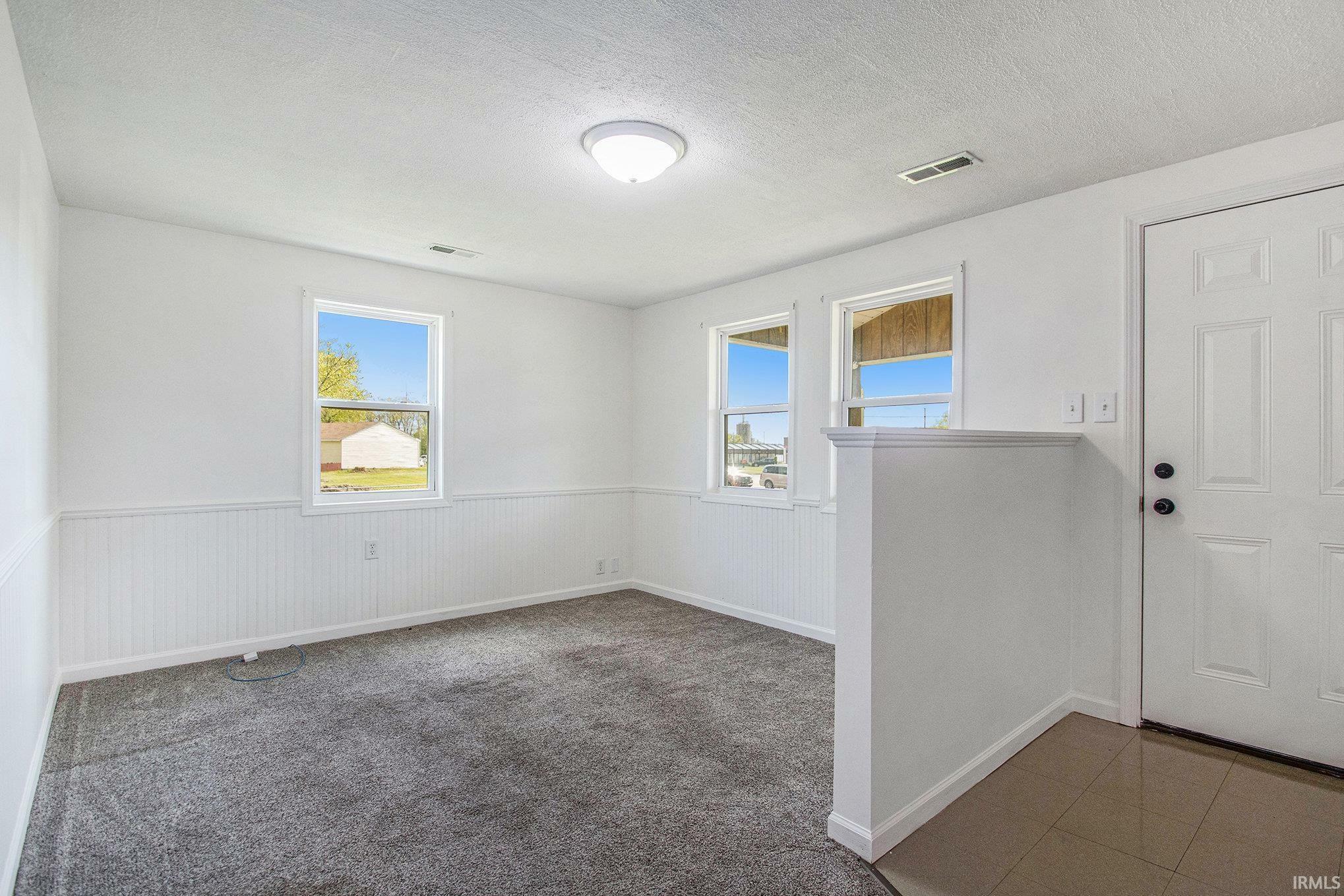 Property Photo: 54628 County Road 17 IN 46516