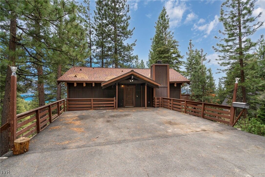 Property Photo:  557 Knotty Pine Drive  NV 89451 