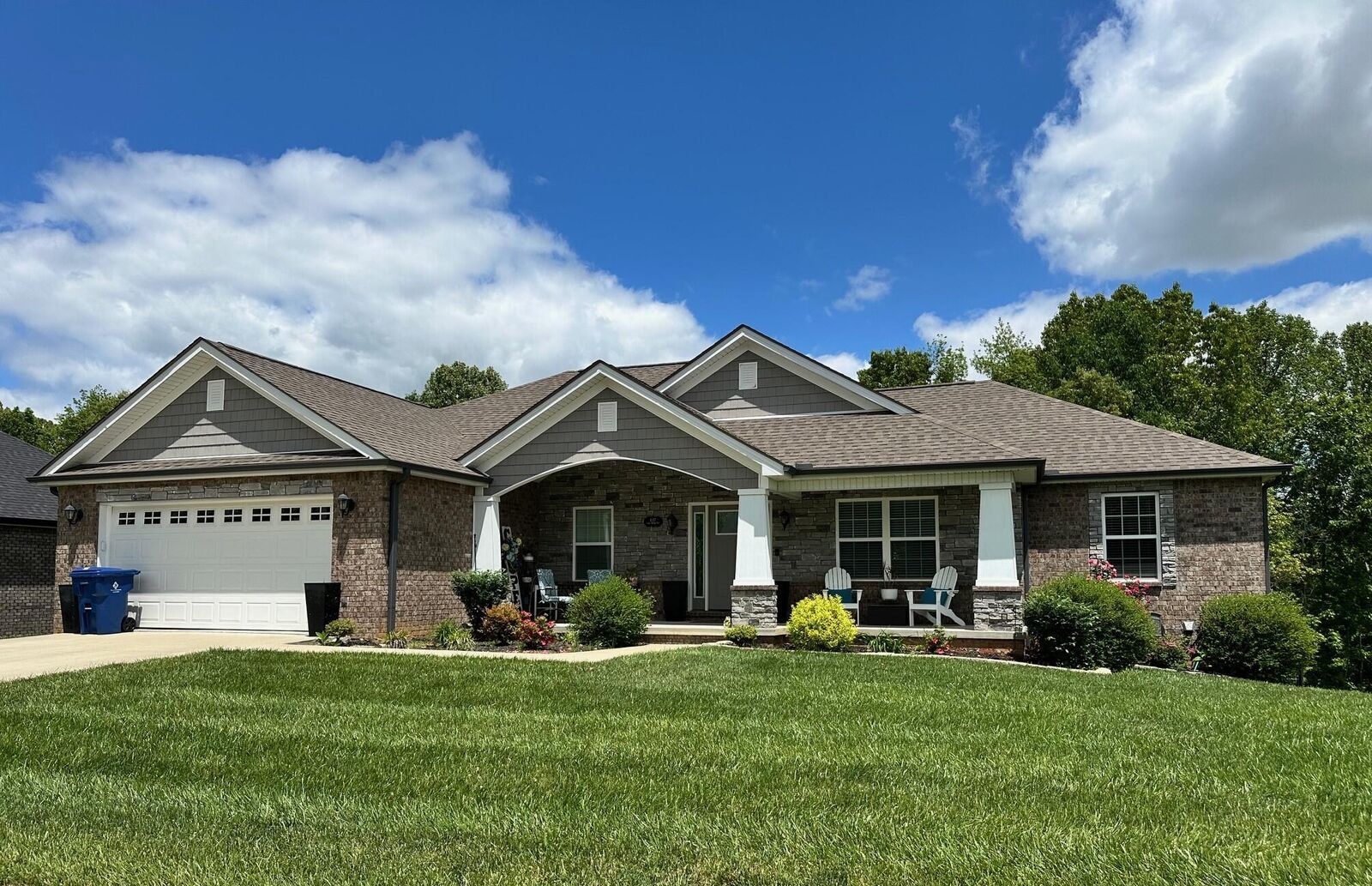 Property Photo:  127 Lake Ridge Road  KY 42503 