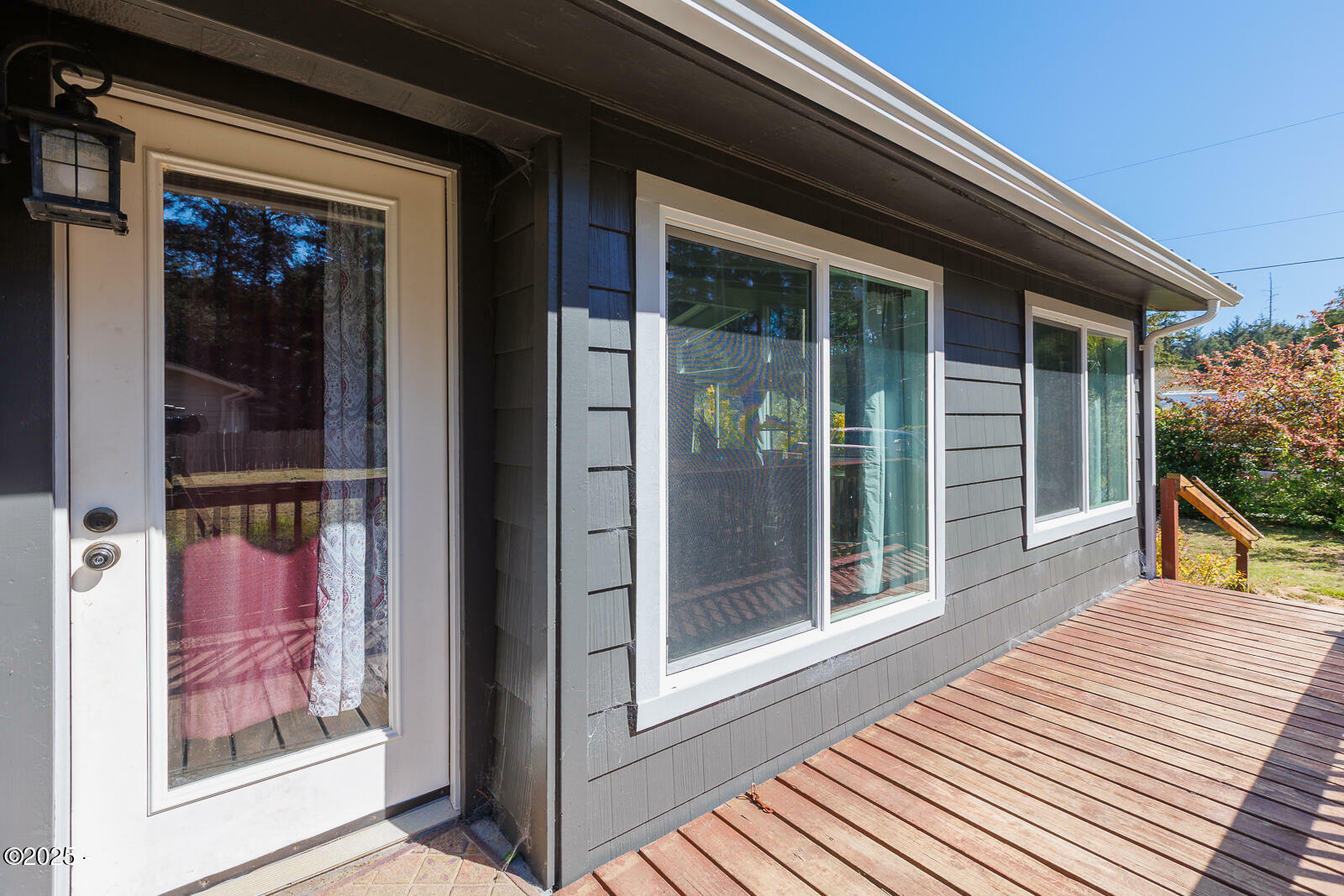 Property Photo: 1460 NW Powe Drive OR 97376