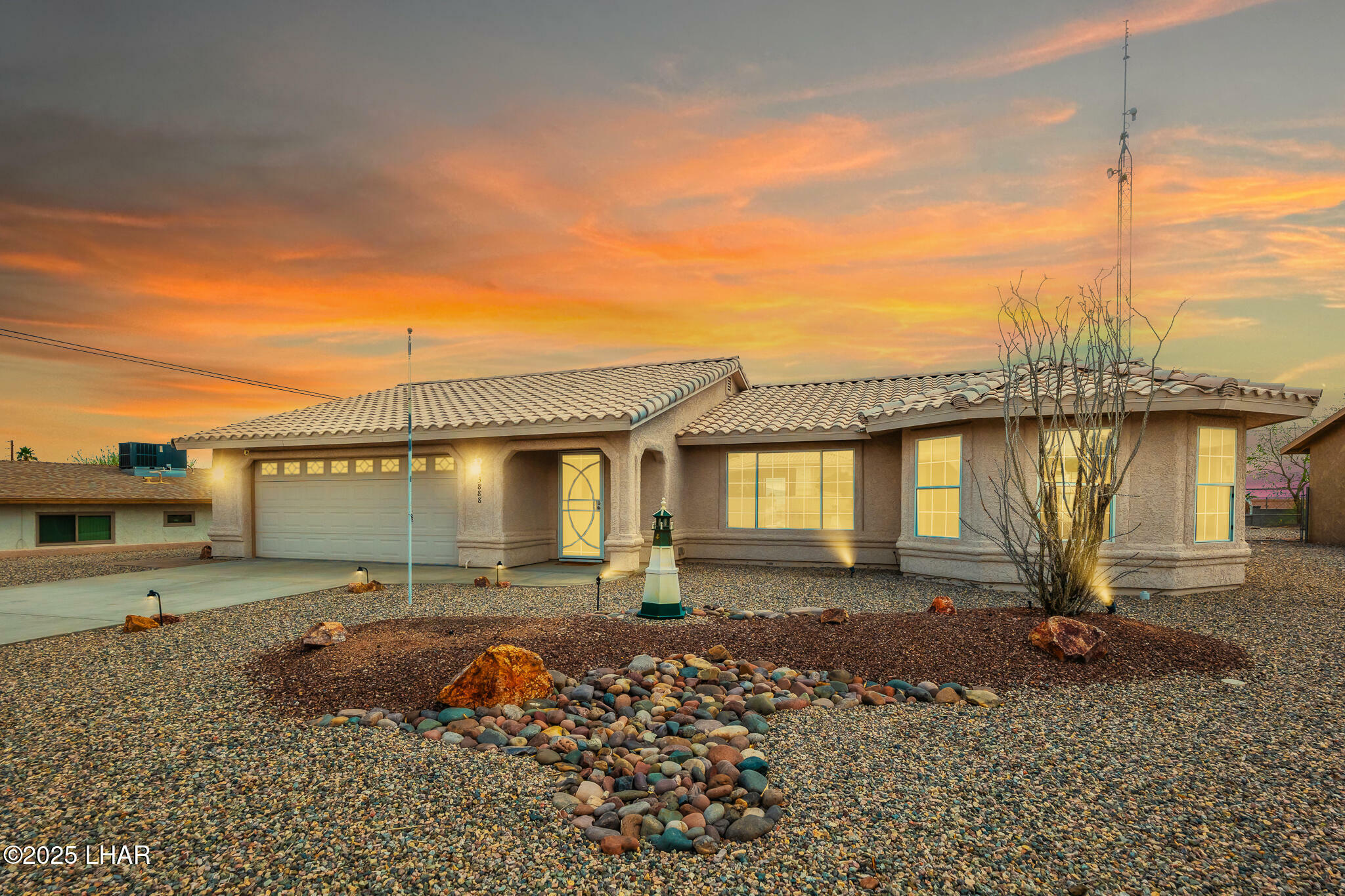 3888 Lighthouse Dr  Lake Havasu City AZ 86406 photo