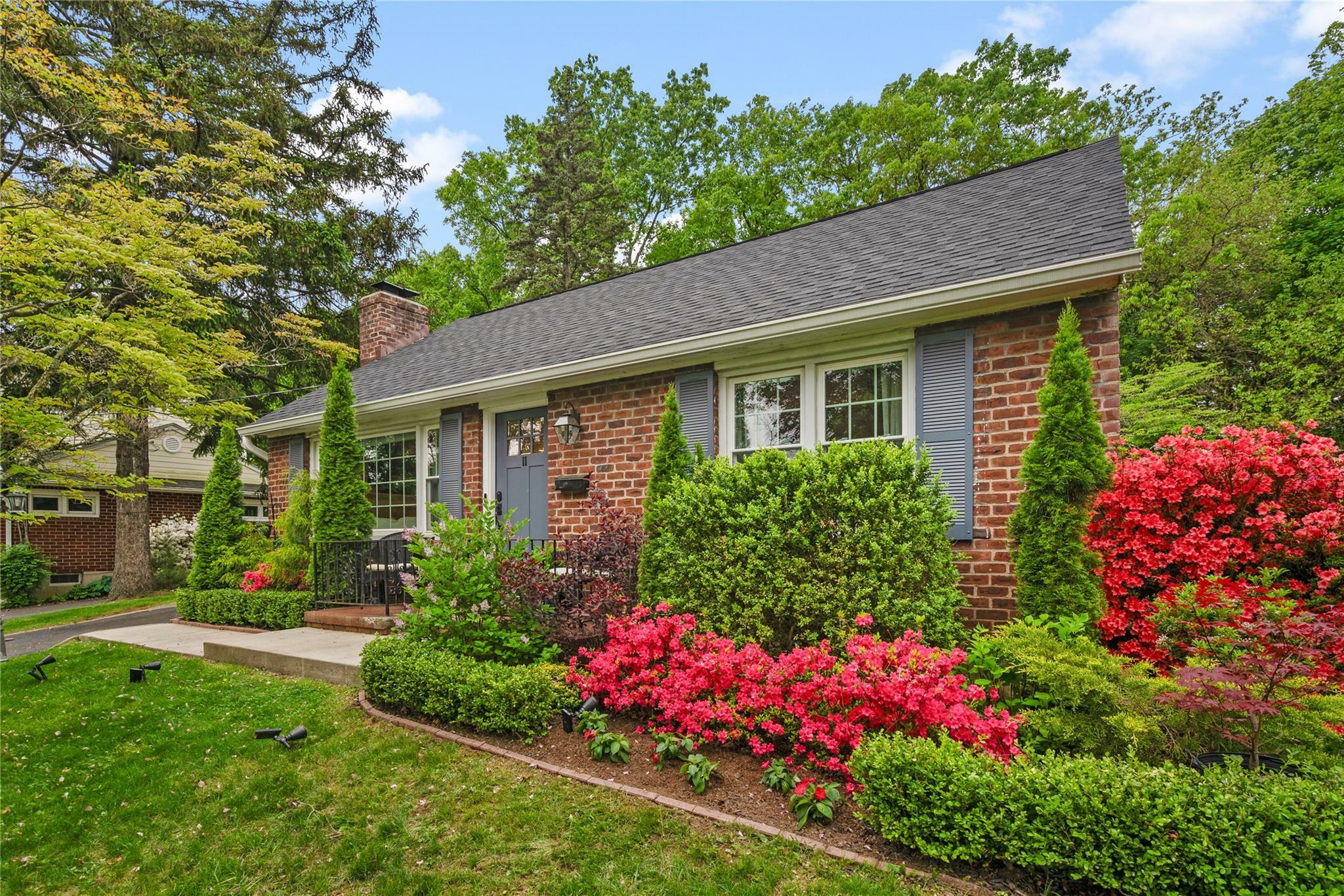 Property Photo: 11 Fairview Avenue NY 10954