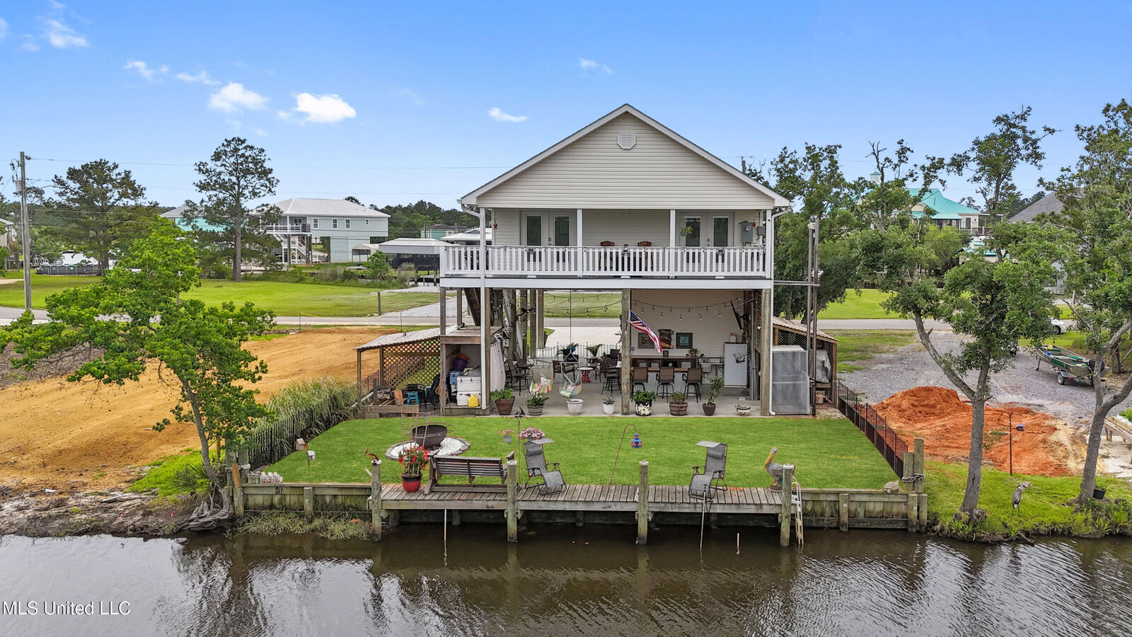 Property Photo:  4102 Pennsylvania Street  MS 39520 