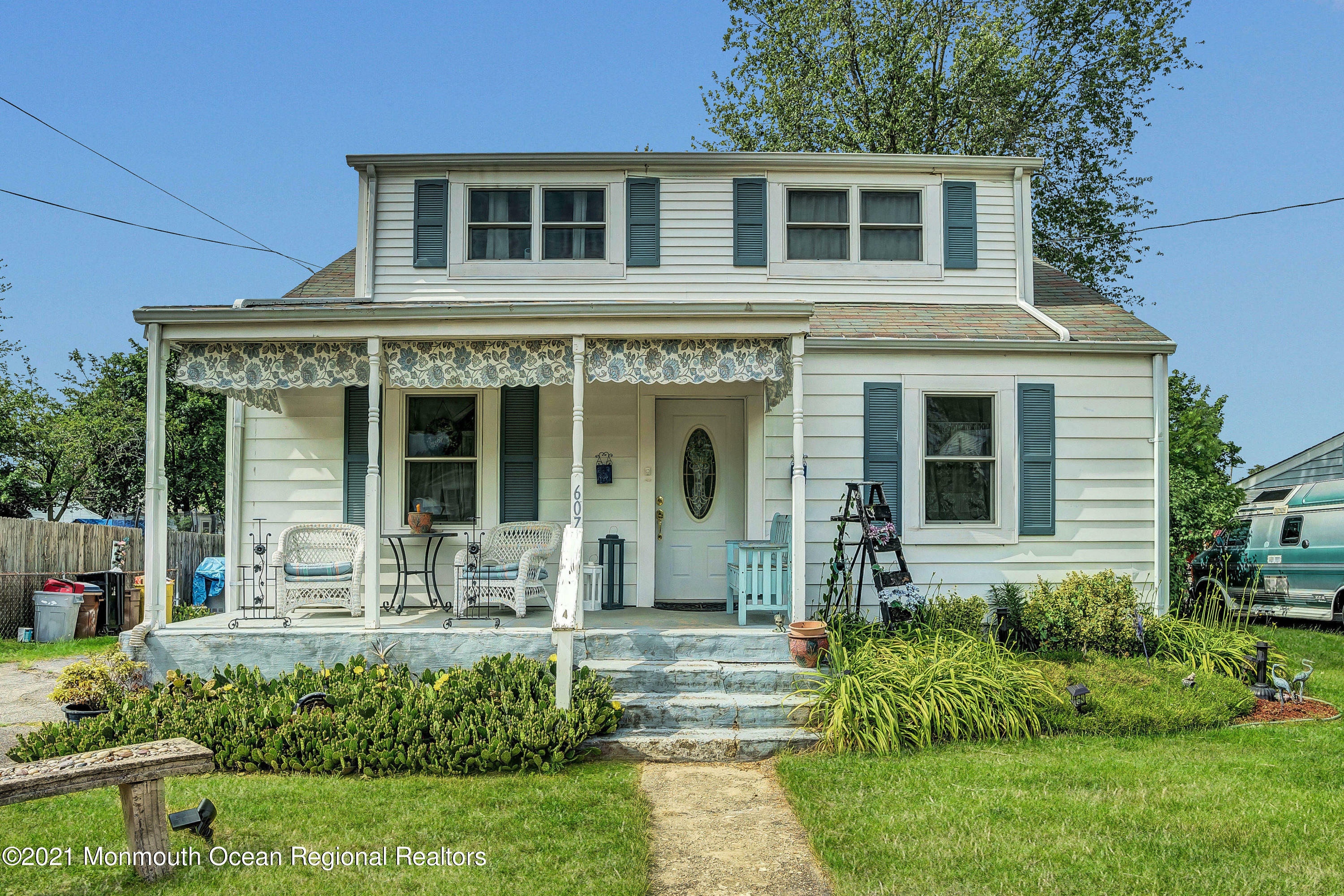 607 Willow Street  Lakehurst NJ 08733 photo