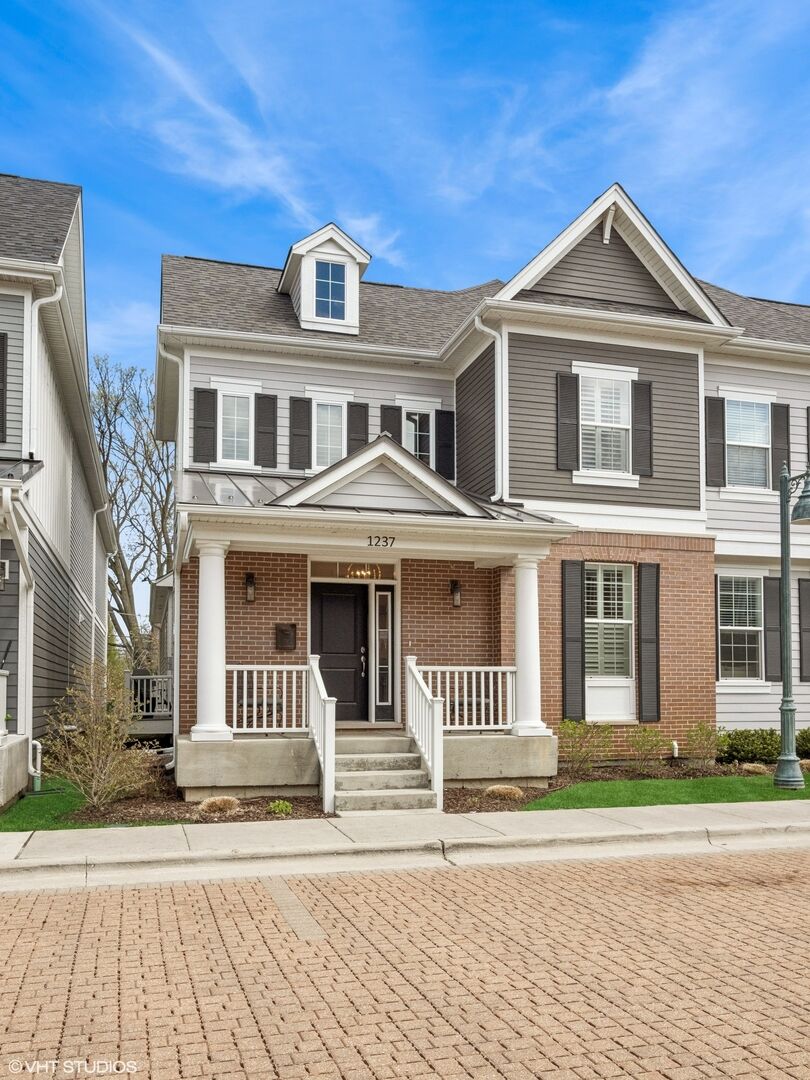 Property Photo: 1237 Parker Drive IL 60025