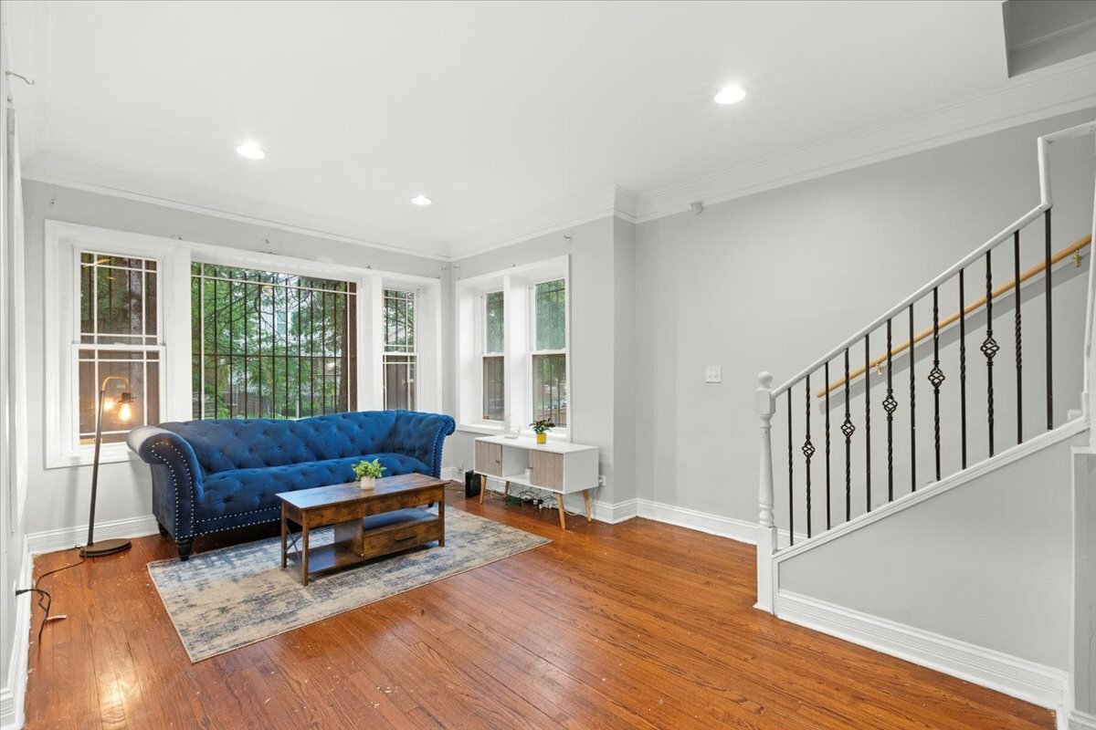 Property Photo: 7711 S Throop Street IL 60620