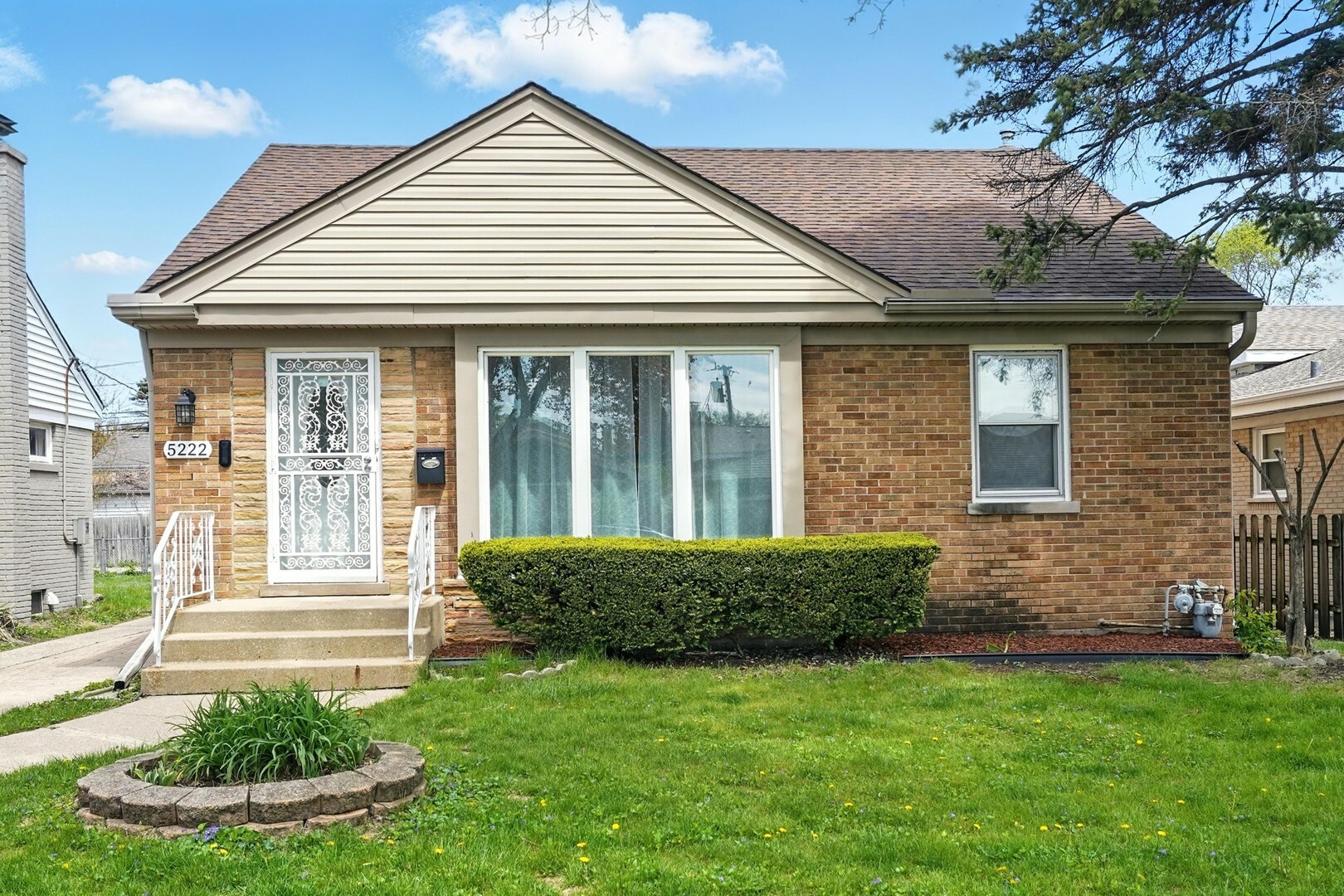 Property Photo: 5222 Wright Terrace IL 60077