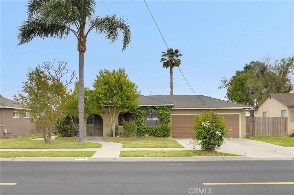 4662 Howard Avenue  Los Alamitos CA 90720 photo