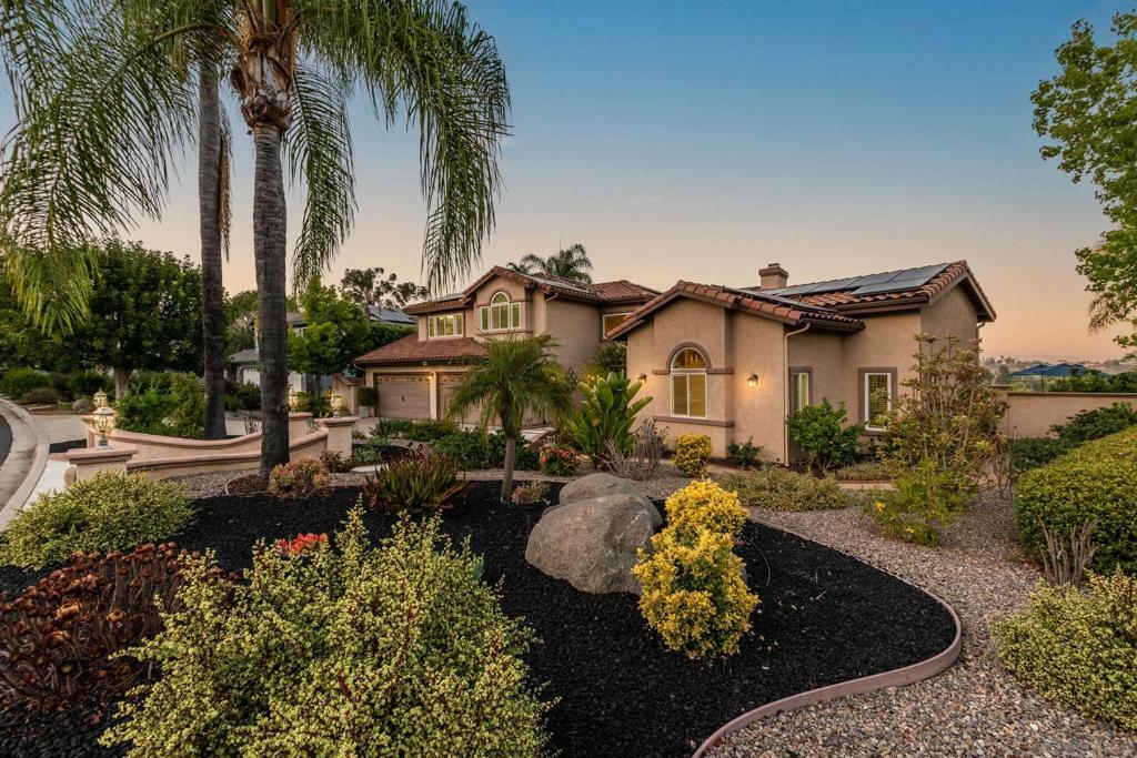 2340 Lomica Pl  Escondido CA 92029 photo