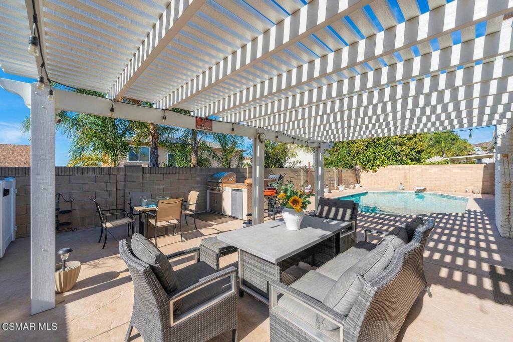 Property Photo: 2705 N Broadmoor Avenue CA 93065